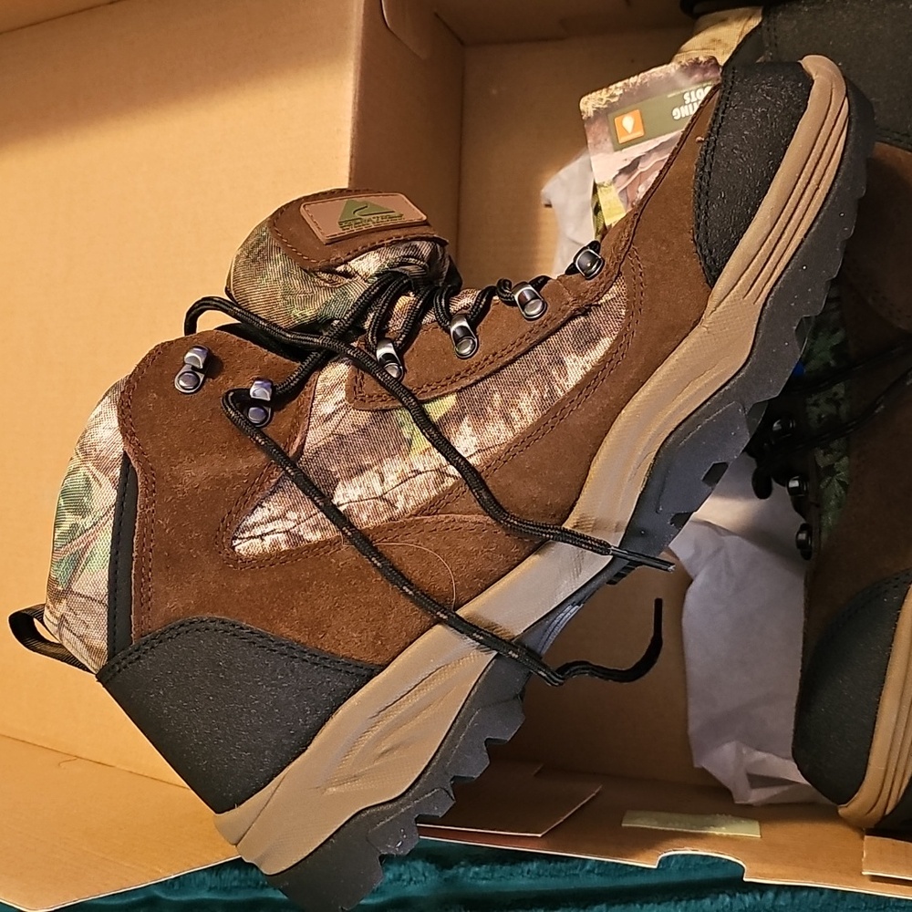 Ozark Trail Men’s Camo Hunting Boots Size 13
